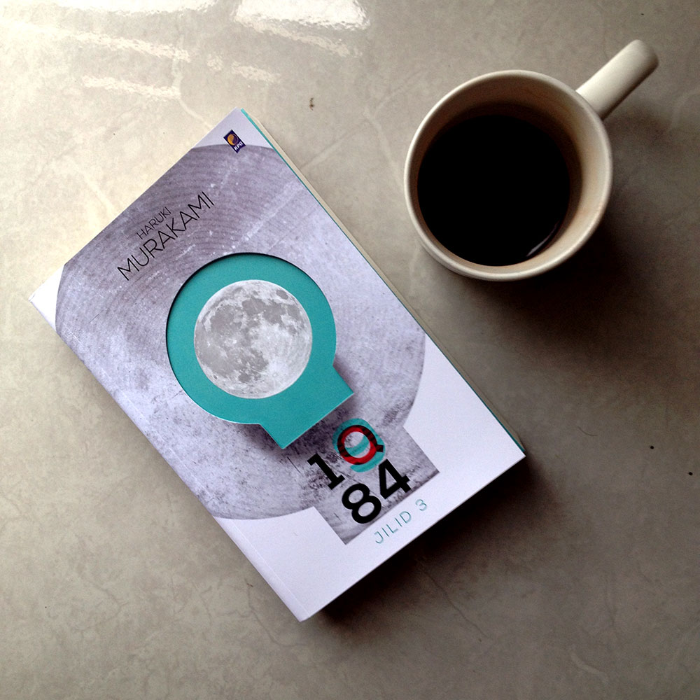1Q84 Haruki Murakami
